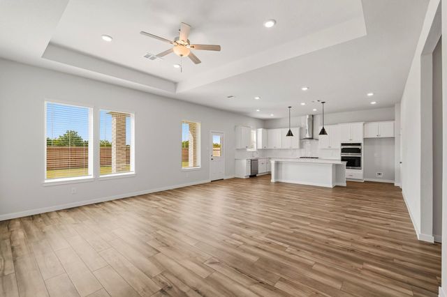 12026 Old Fashion Circle, Mont Belvieu, TX 77535