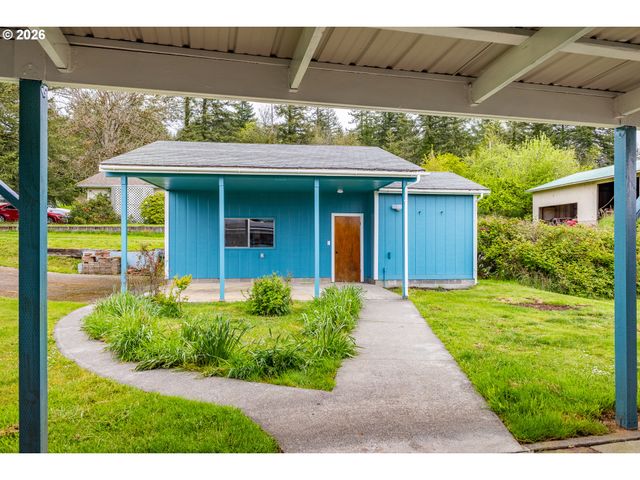 1615 19TH St, Myrtle Point, OR 97458