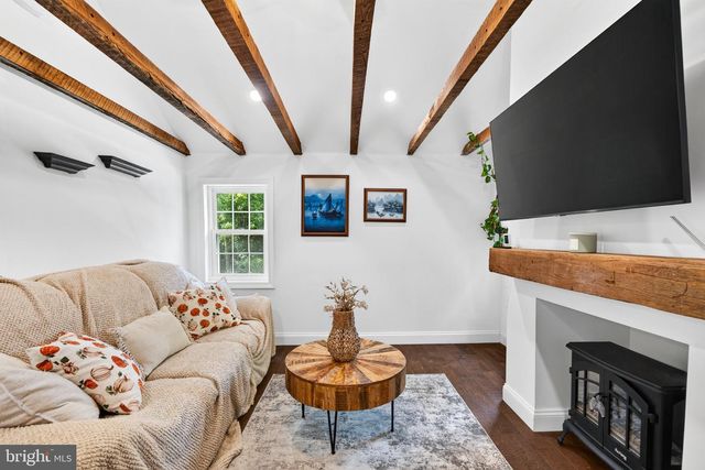71 CONCORD RD, Garnet Valley, PA 19060