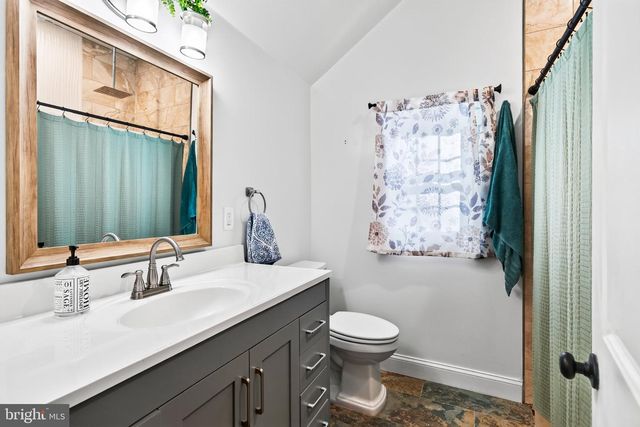 71 CONCORD RD, Garnet Valley, PA 19060