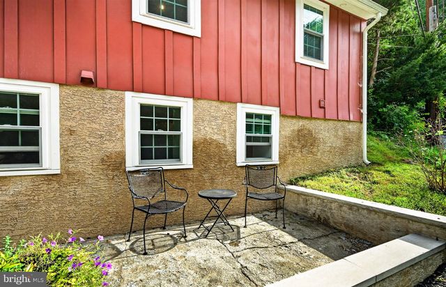 71 CONCORD RD, Garnet Valley, PA 19060