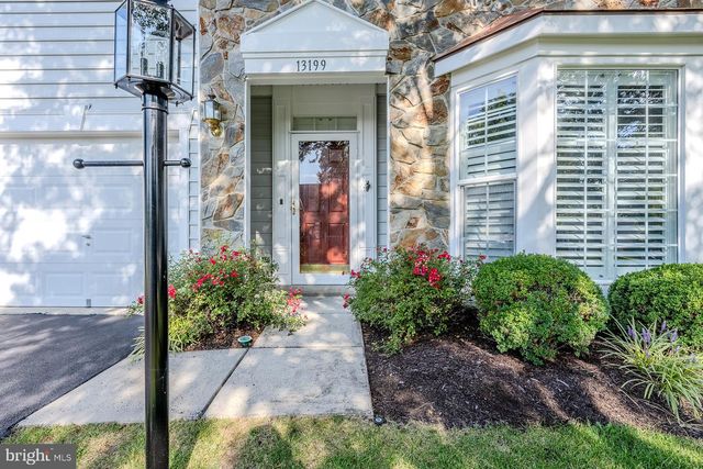 13199 ORMOND DR, Bristow, VA 20136