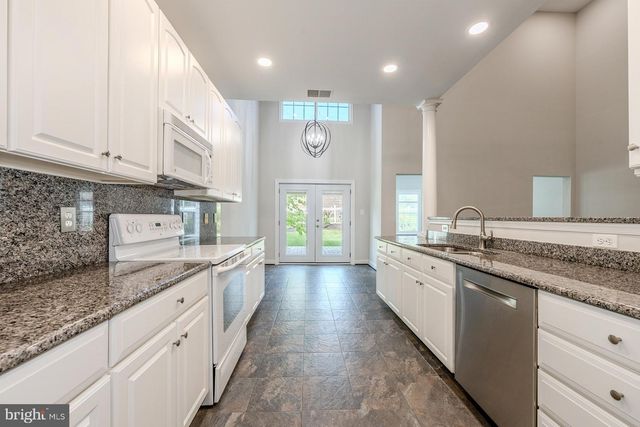 13199 ORMOND DR, Bristow, VA 20136