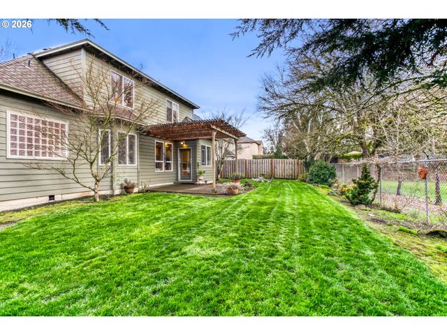 17944 Nw GILBERT Ln, Portland, OR 97229