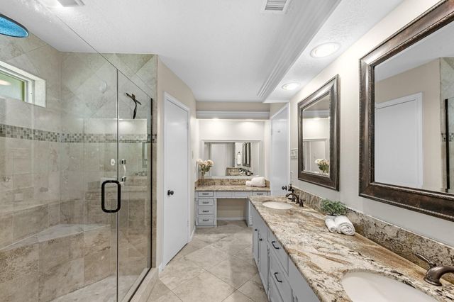 19106 Candletrail Drive, Spring, TX 77388