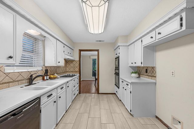 19106 Candletrail Drive, Spring, TX 77388