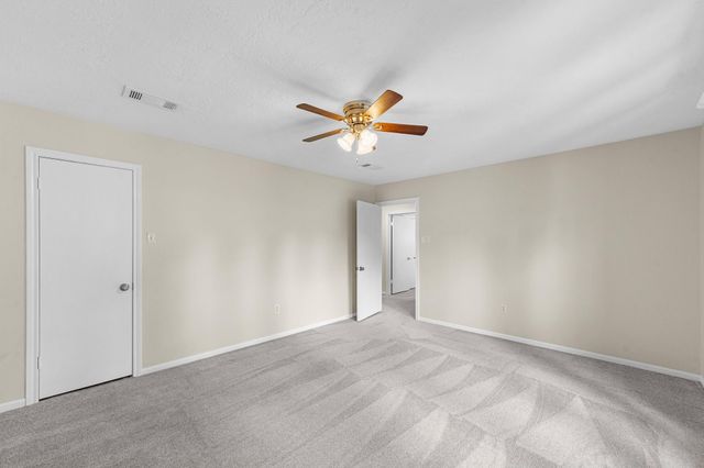19106 Candletrail Drive, Spring, TX 77388