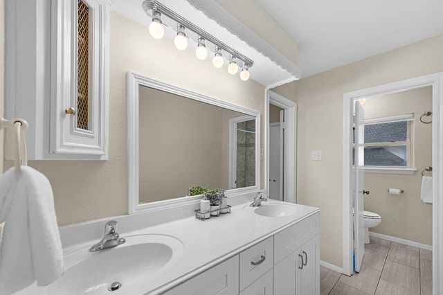 19106 Candletrail Drive, Spring, TX 77388