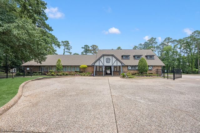 19106 Candletrail Drive, Spring, TX 77388