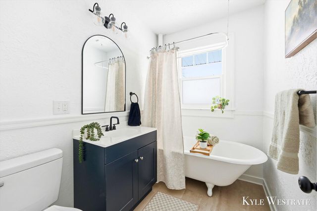 341 Holly Street Sw, City Of Wyoming, MI 49548