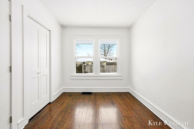 341 Holly Street Sw, City Of Wyoming, MI 49548