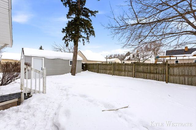 341 Holly Street Sw, City Of Wyoming, MI 49548