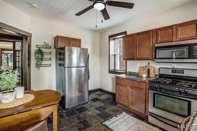 3710 Gustine Avenue, St Louis, MO 63116