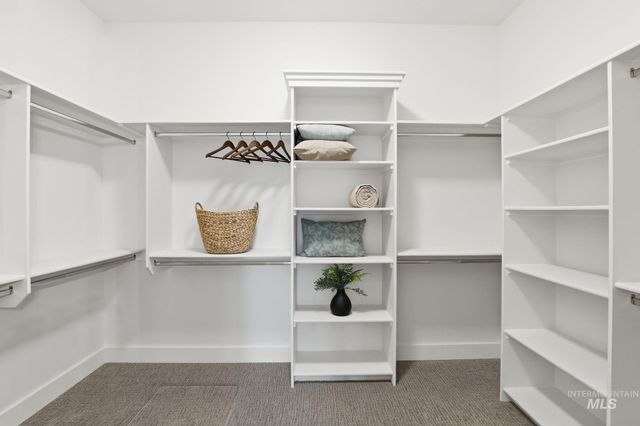 11371 W Heliopsis Dr, Star, ID 83669