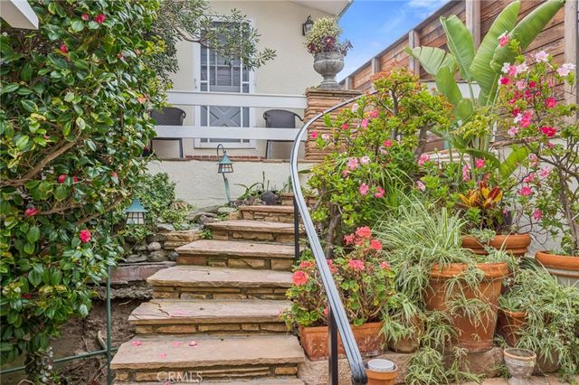 1139 Gaviota Drive, Laguna Beach, CA 92651