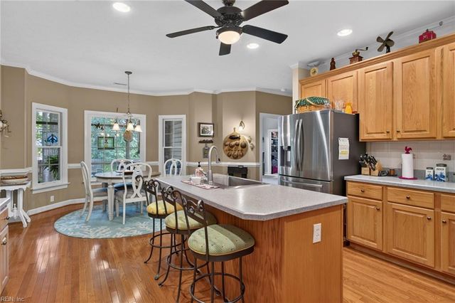 1 Black Oak CT, Poquoson, VA 23662