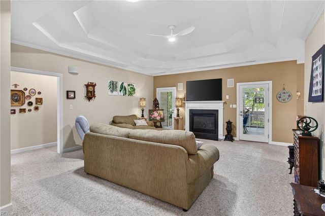 1 Black Oak CT, Poquoson, VA 23662