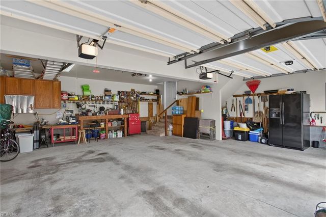1 Black Oak CT, Poquoson, VA 23662