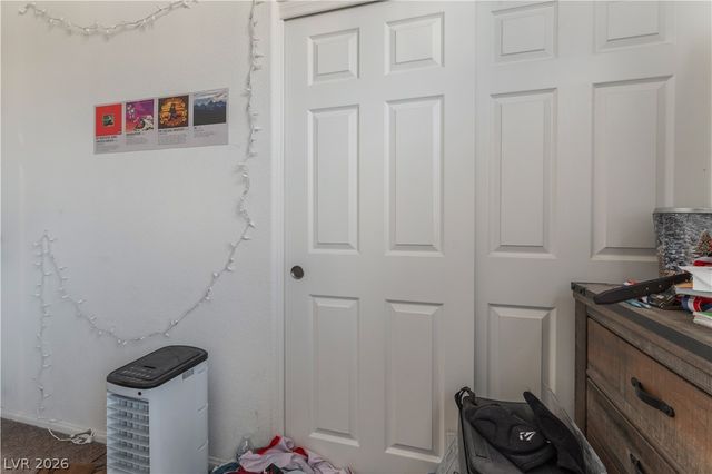 6847 Compass Cove Avenue, Las Vegas, NV 89142