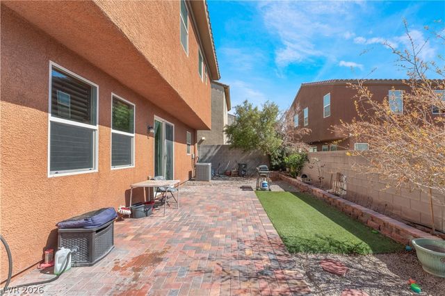 6847 Compass Cove Avenue, Las Vegas, NV 89142