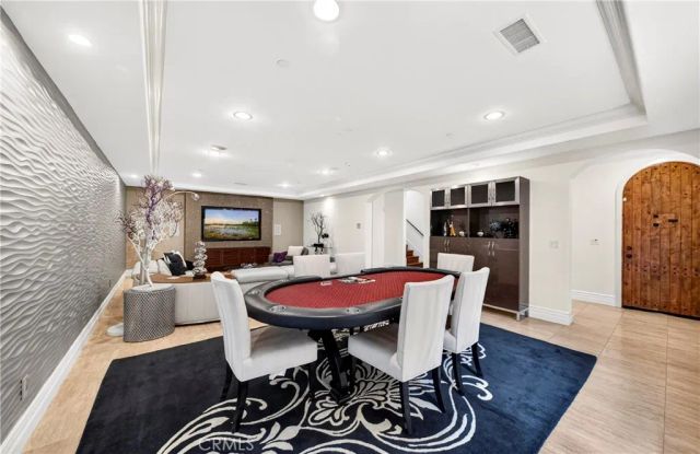 2117 Clark Lane B, Redondo Beach, CA 90278
