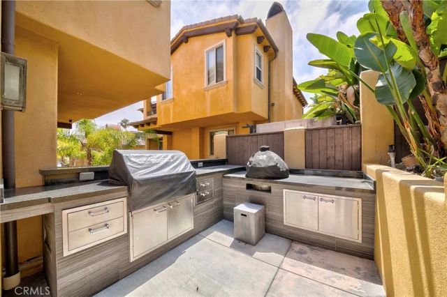 2117 Clark Lane B, Redondo Beach, CA 90278