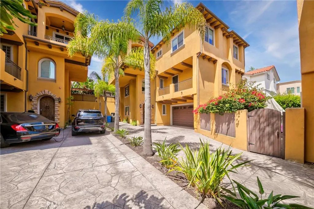 2117 Clark Lane B, Redondo Beach, CA 90278