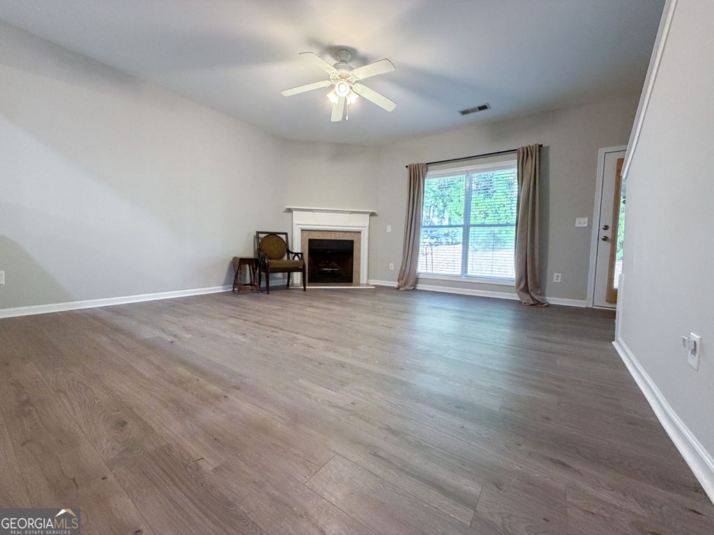 2077 Lakeshore Overlook Drive, Kennesaw, GA 30152 — photo 5