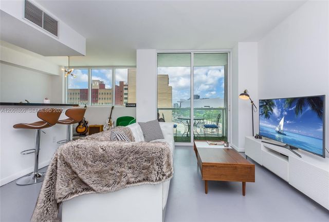 244 Biscayne Blvd 502, Miami, FL 33132