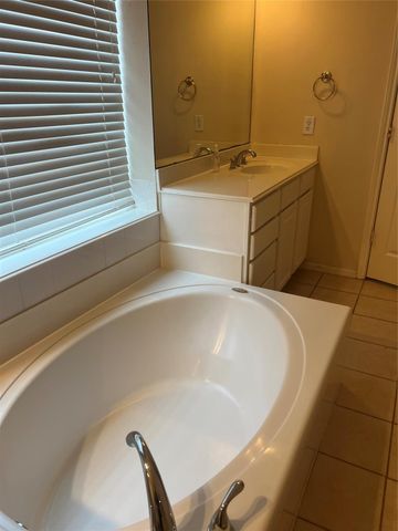 15319 Truslow Point Lane, Sugar Land, TX 77478