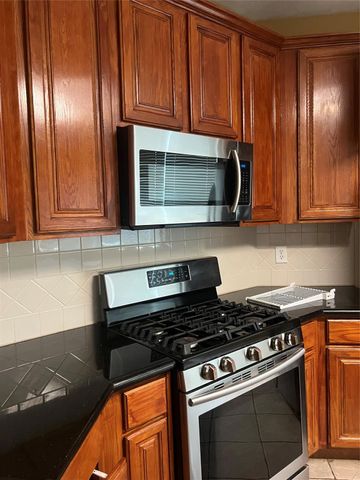 15319 Truslow Point Lane, Sugar Land, TX 77478