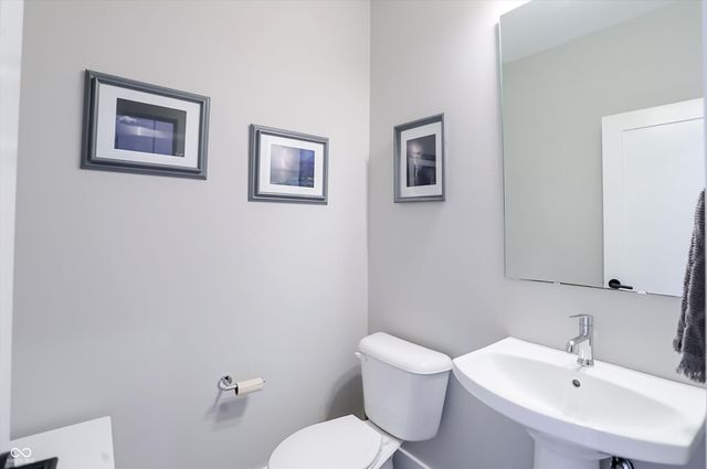 52 Central Greens Boulevard, Indianapolis, IN 46222