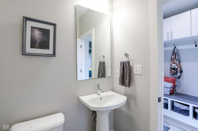 52 Central Greens Boulevard, Indianapolis, IN 46222