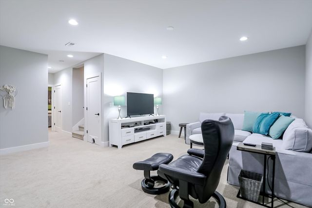52 Central Greens Boulevard, Indianapolis, IN 46222
