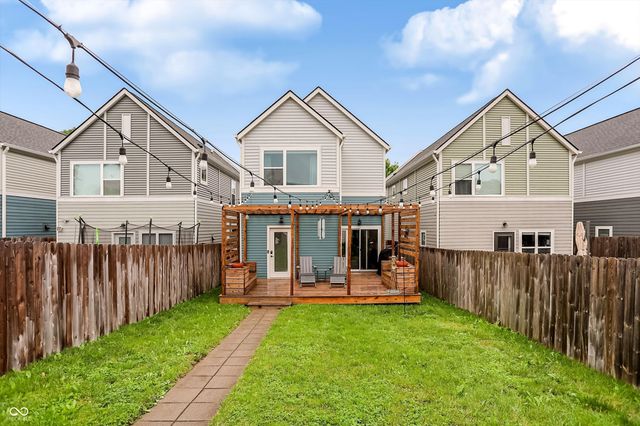52 Central Greens Boulevard, Indianapolis, IN 46222