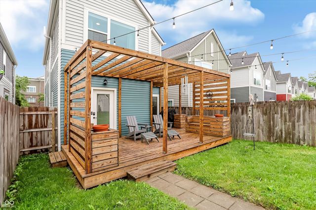 52 Central Greens Boulevard, Indianapolis, IN 46222