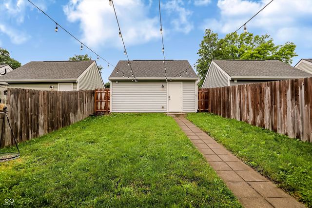 52 Central Greens Boulevard, Indianapolis, IN 46222