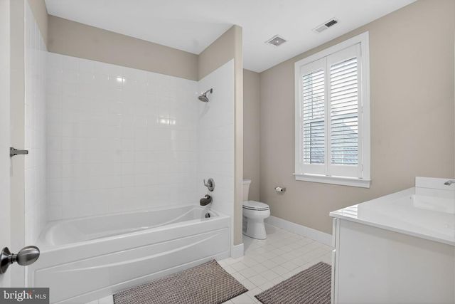 319 WHITEMARSH DR, Flourtown, PA 19031