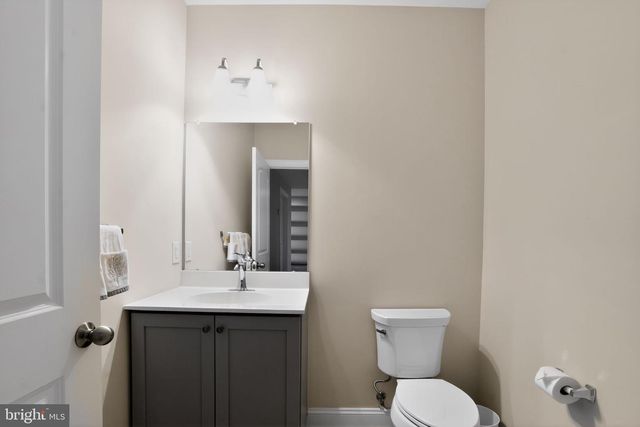 319 WHITEMARSH DR, Flourtown, PA 19031