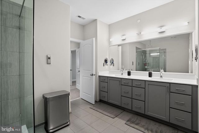 319 WHITEMARSH DR, Flourtown, PA 19031