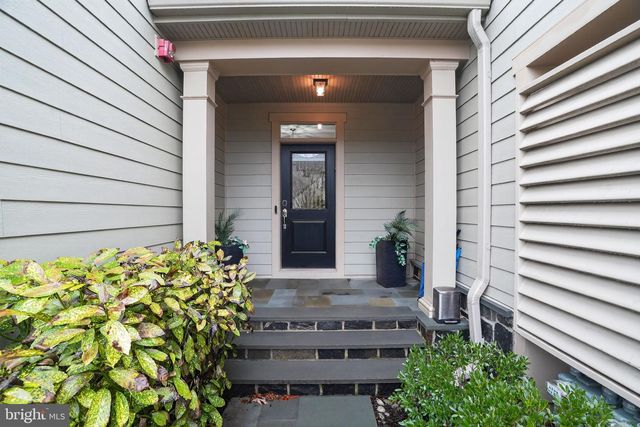 319 WHITEMARSH DR, Flourtown, PA 19031