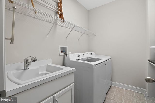 319 WHITEMARSH DR, Flourtown, PA 19031