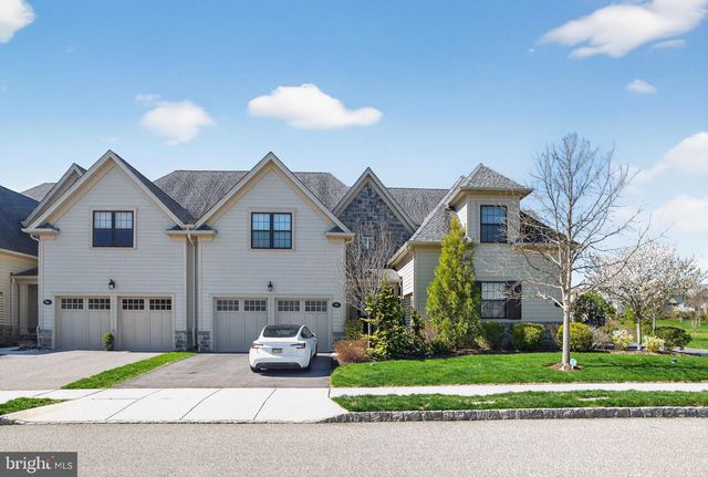 319 WHITEMARSH DR, Flourtown, PA 19031