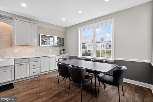 319 WHITEMARSH DR, Flourtown, PA 19031