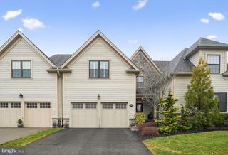 319 WHITEMARSH DR, Flourtown, PA 19031