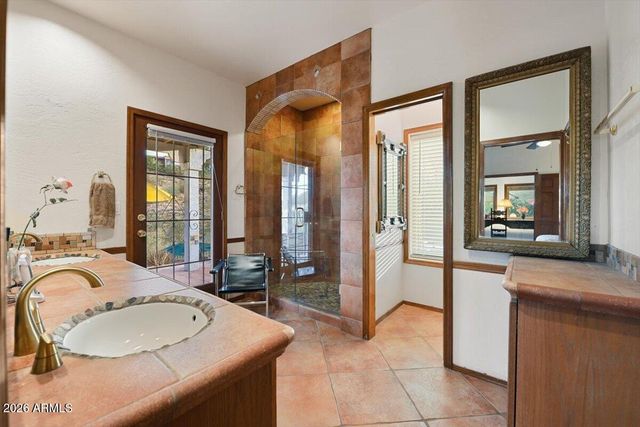 16609 E EMERALD Drive, Fountain Hills, AZ 85268