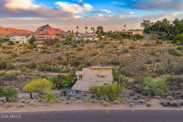 16609 E EMERALD Drive, Fountain Hills, AZ 85268