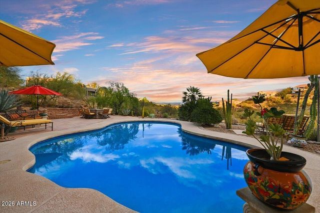 16609 E EMERALD Drive, Fountain Hills, AZ 85268