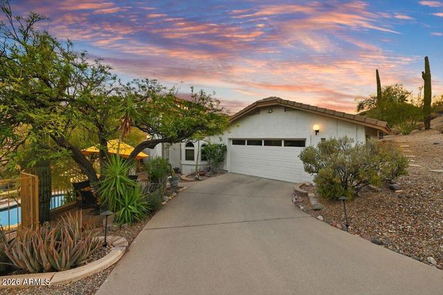 16609 E EMERALD Drive, Fountain Hills, AZ 85268