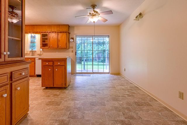 1002 Willson Road, Livingston, TX 77351